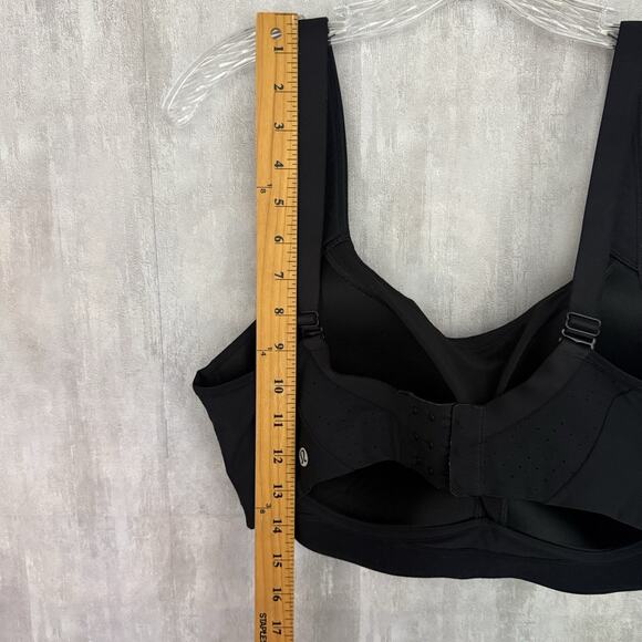 Lululemon Sports Bra 36E Run Times High Support Black Soft Cups Sweat Wicking - Picture 12 of 13